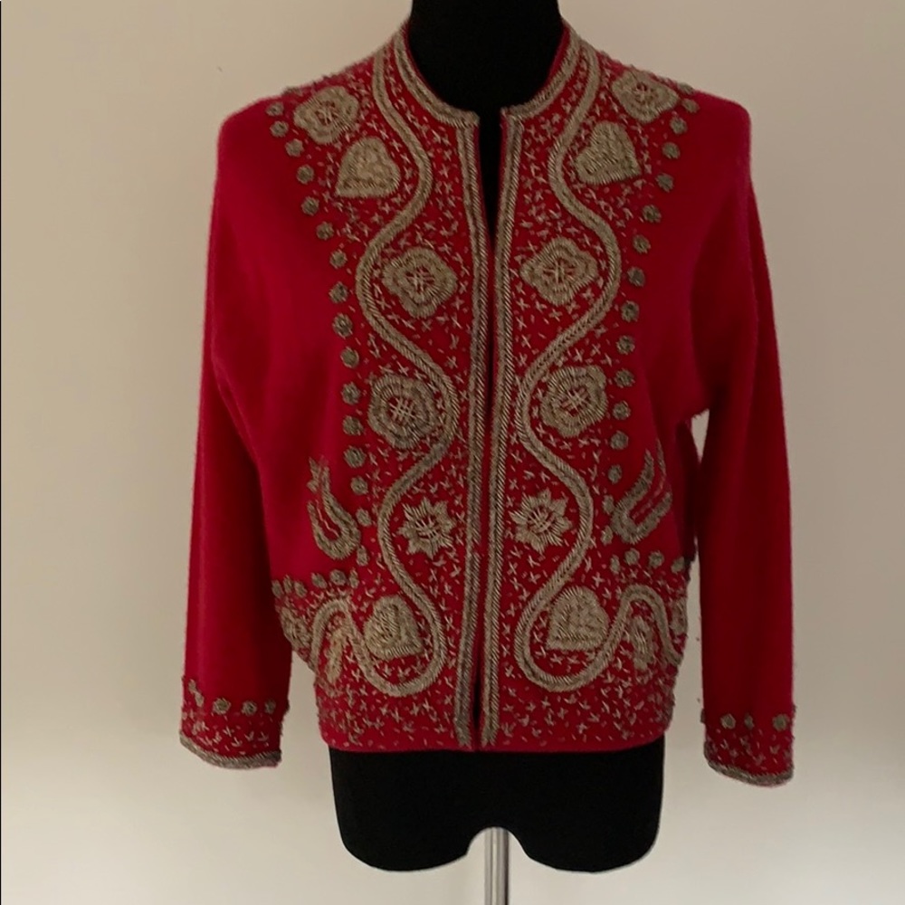 Go Vintage for the Holidays